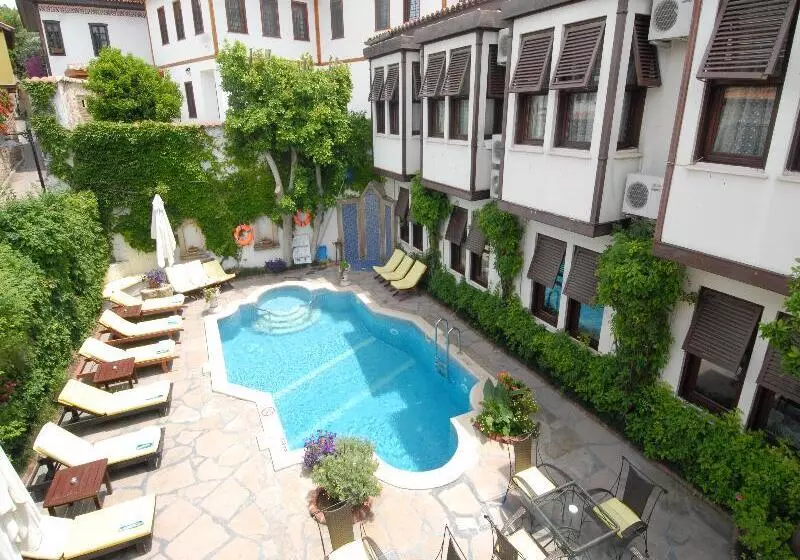 Aspen Hotel Kaleiçi