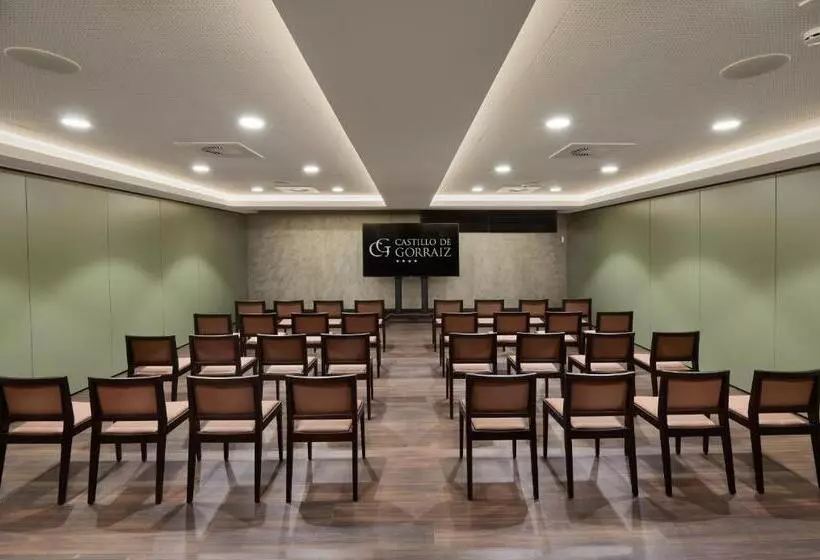 ホテル Castillo de Gorraiz & Spa