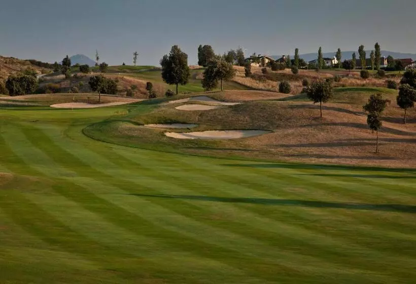 ホテル Castillo de Gorraiz & Spa