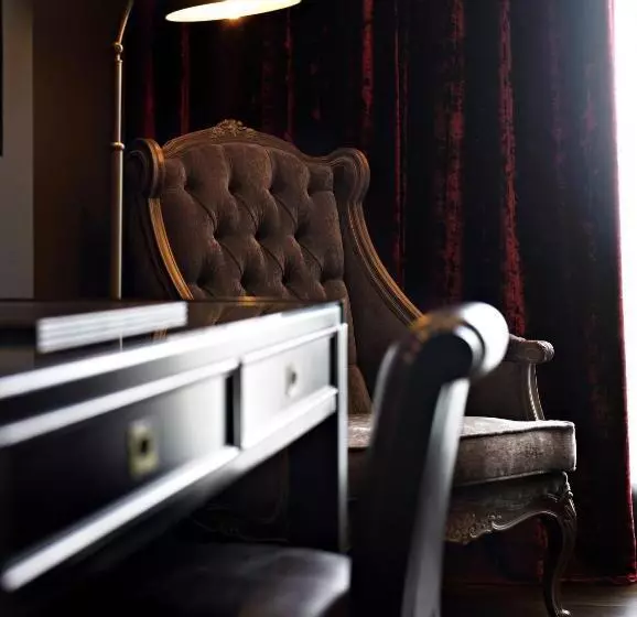 ホテル Castillo de Gorraiz & Spa