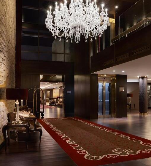 酒店 Castillo de Gorraiz & Spa