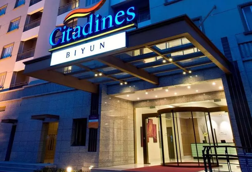 Hotel Citadines Biyun Shanghai