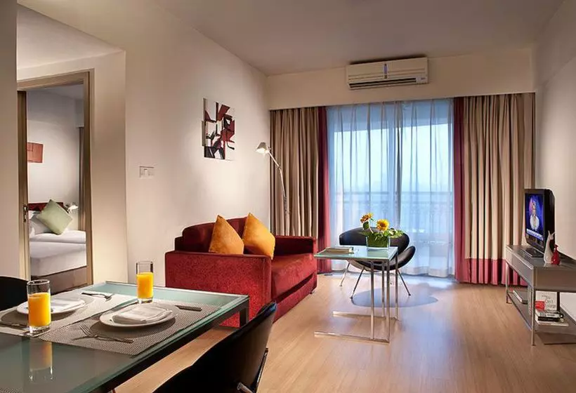 Hotel Citadines Biyun Shanghai