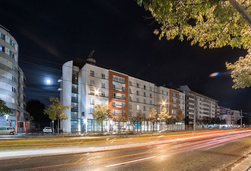 فندق Courtyard By Marriott Paris La Defense West   Colombes