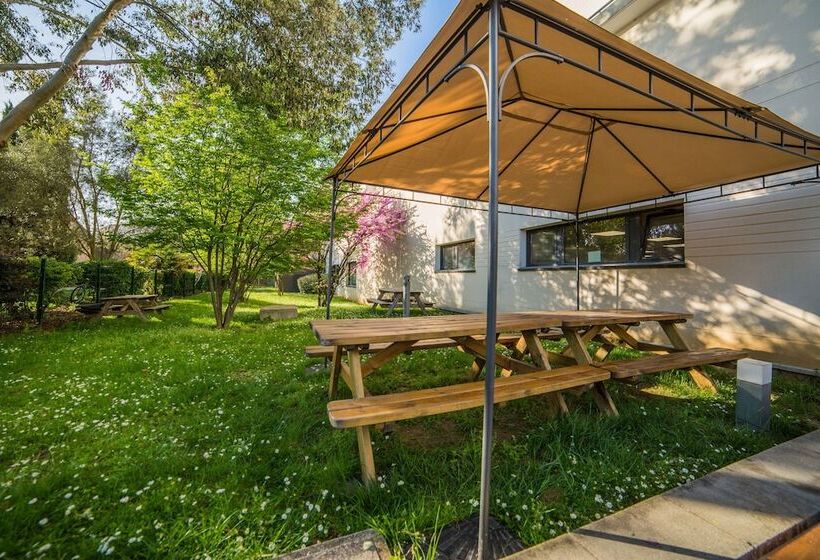 فندق Courtyard By Marriott Paris La Defense West   Colombes