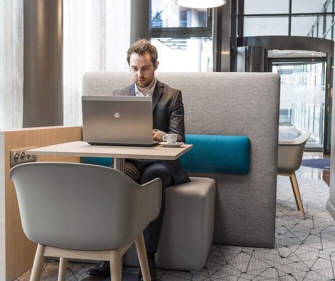 فندق Courtyard By Marriott Paris La Defense West   Colombes