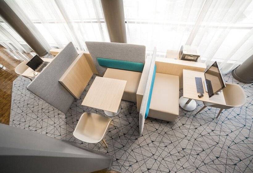 فندق Courtyard By Marriott Paris La Defense West   Colombes