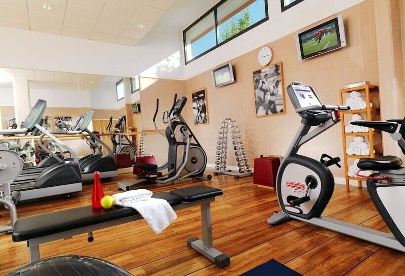 فندق Courtyard By Marriott Paris La Defense West   Colombes