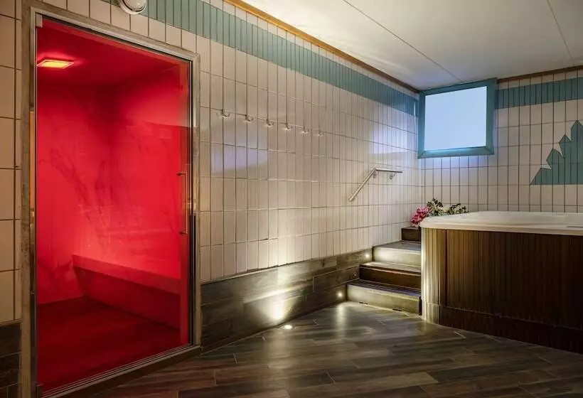 Отель Cristallo