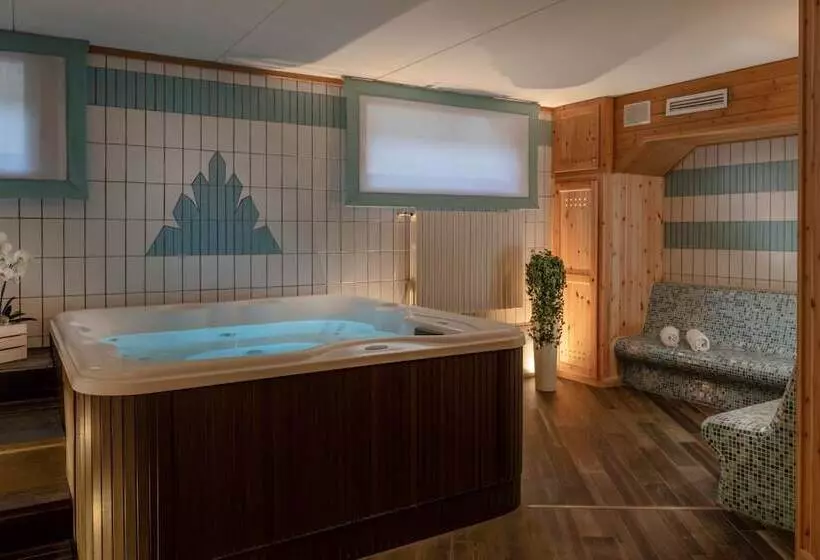 Отель Cristallo