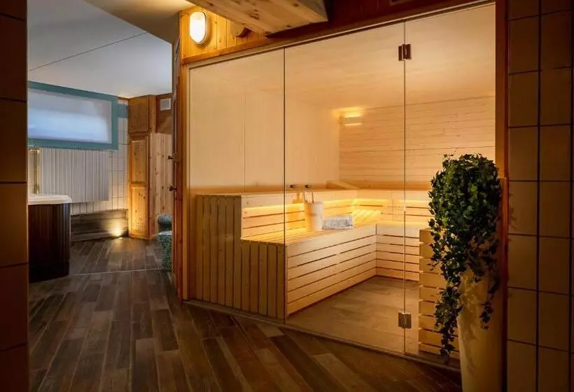 Отель Cristallo