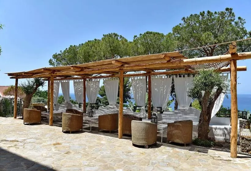 Отель Garden Riviera