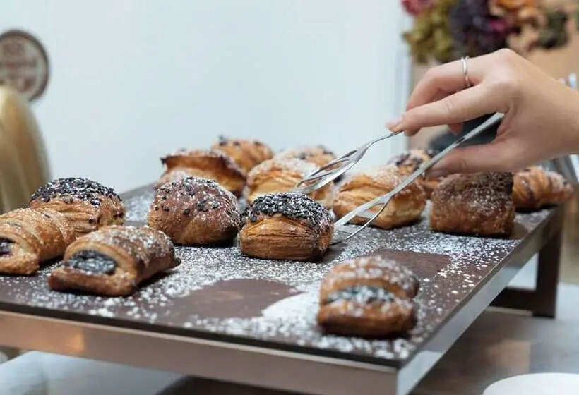 Hotelli Joivy Together Florence Urban Resort