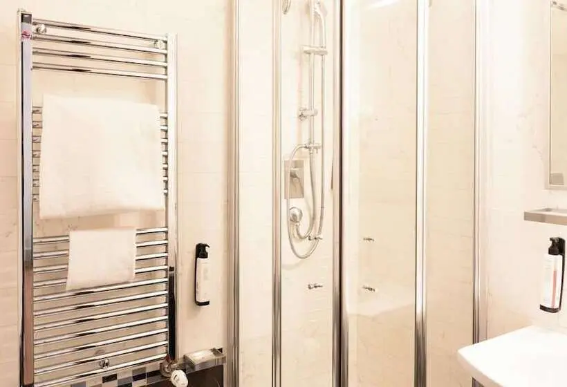 Hotelli Joivy Together Florence Urban Resort