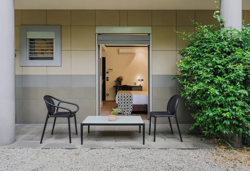 Hotelli Joivy Together Florence Urban Resort