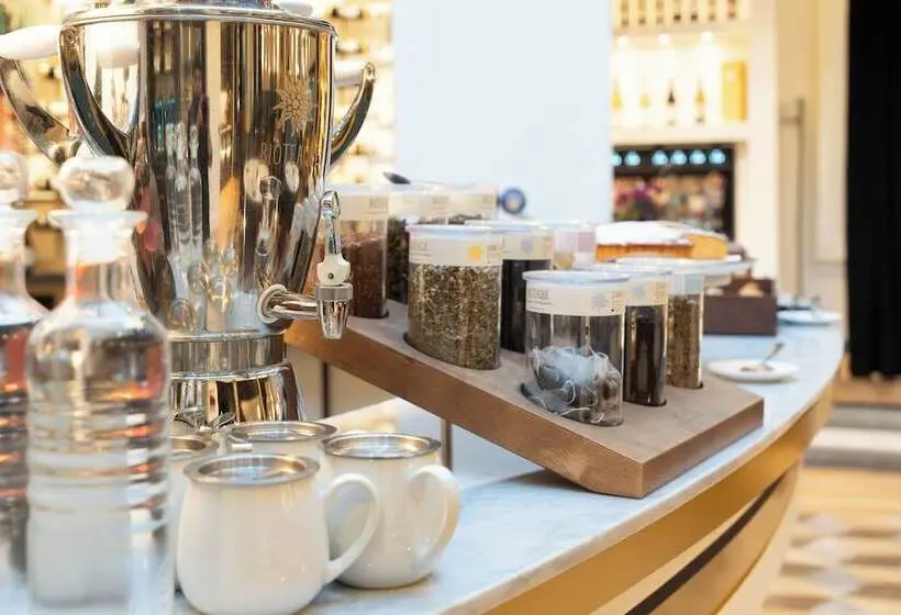 Hotelli Joivy Together Florence Urban Resort