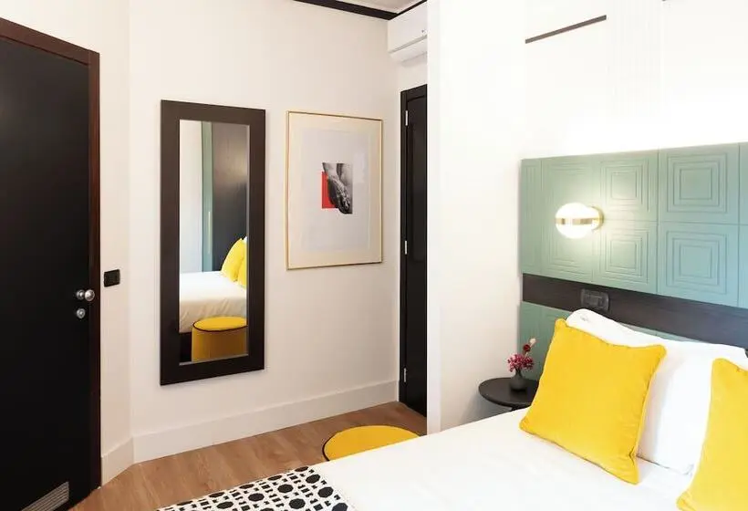 Hotelli Joivy Together Florence Urban Resort