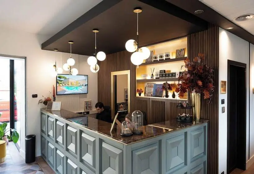 Hotelli Joivy Together Florence Urban Resort