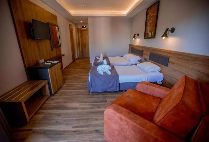 Fatih Hotel Kleopatra