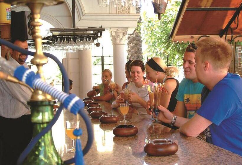 Fatih Hotel Kleopatra