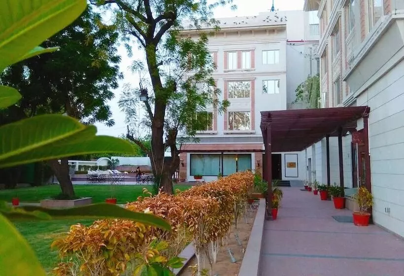 Отель Park Plaza Jodhpur