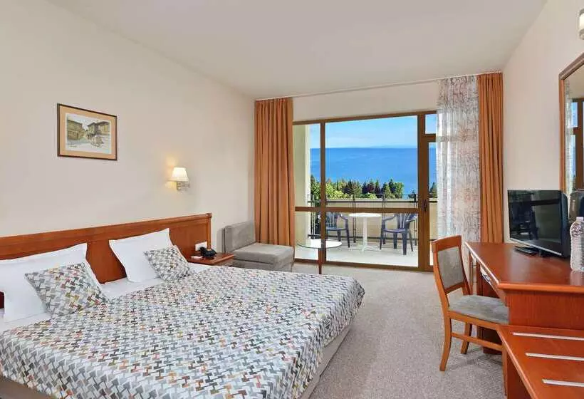 酒店 Sol Nessebar Bay All Inclusive