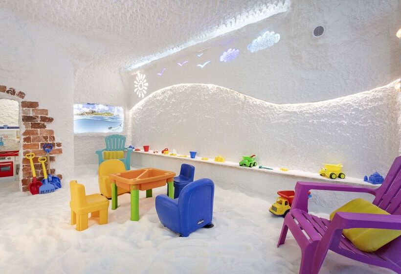 هتل Sol Nessebar Bay All Inclusive