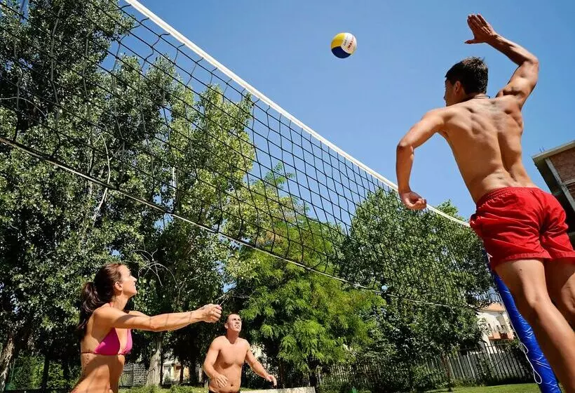 Отель Sol Nessebar Mare All Inclusive