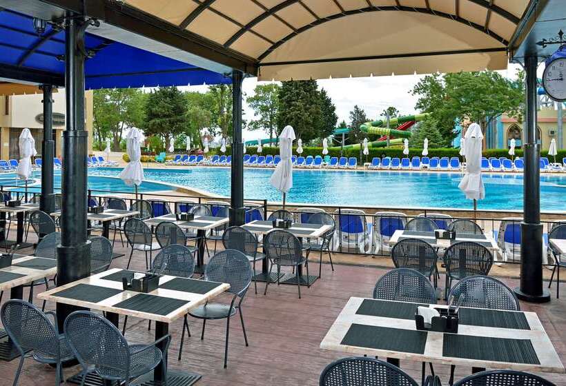 هتل Sol Nessebar Mare All Inclusive