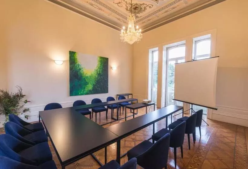 هتل Villa Garden Braga