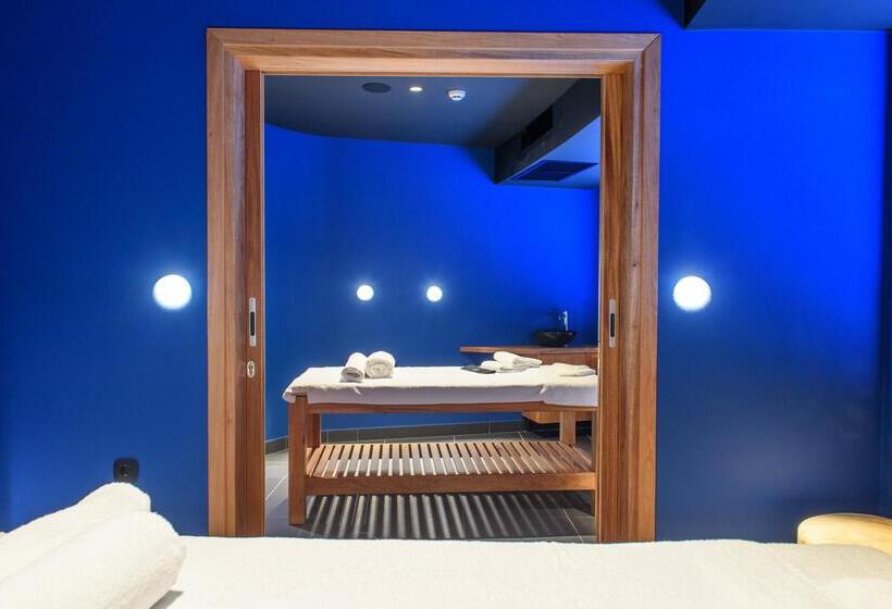 בית מלון כפרי Lyttos Mare