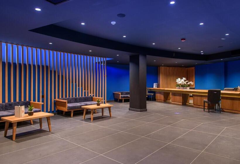 בית מלון כפרי Lyttos Mare