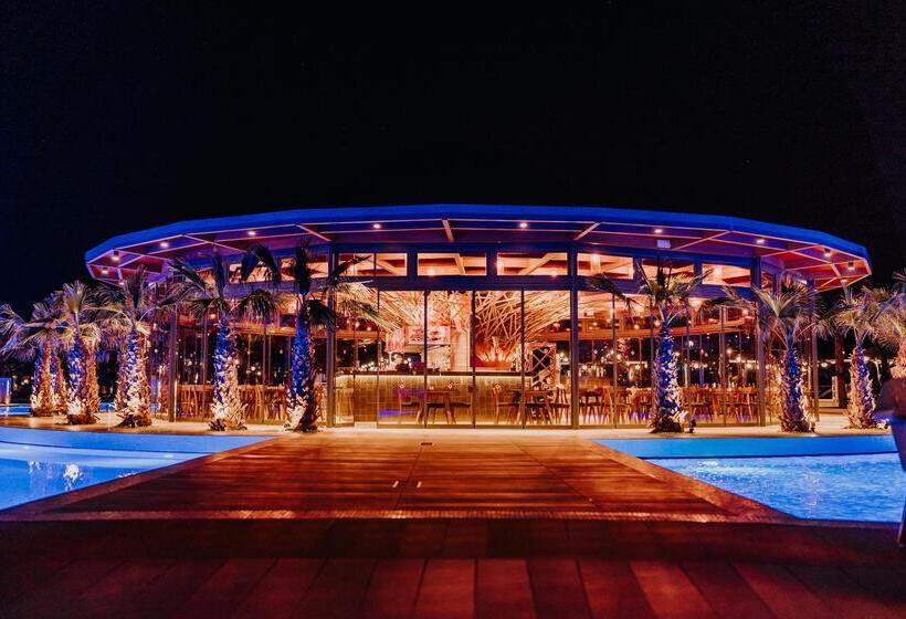 בית מלון כפרי Lyttos Mare