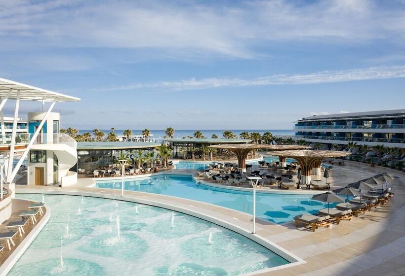 בית מלון כפרי Lyttos Mare