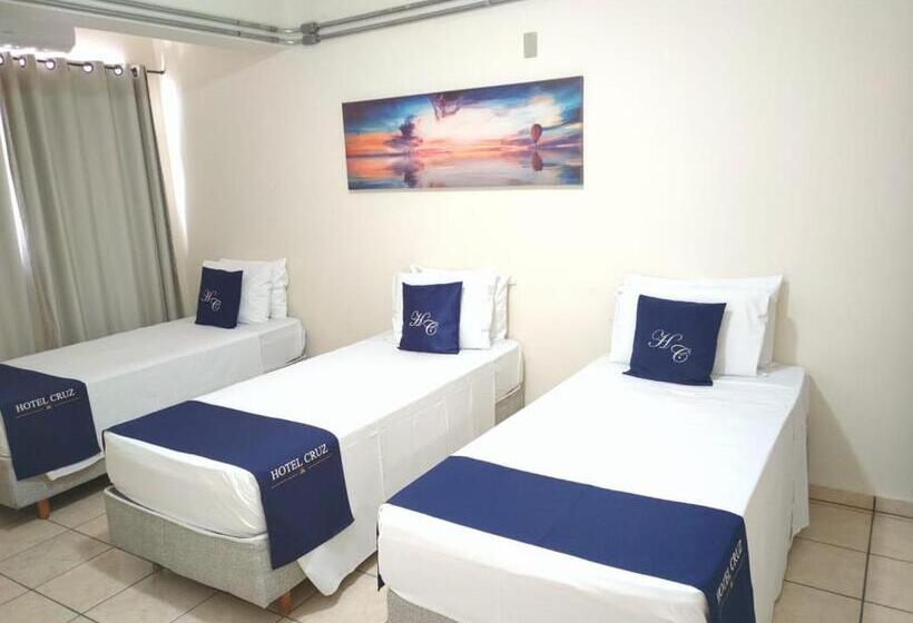 ホテル Cruz