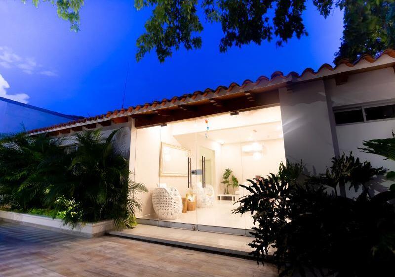 Отель Mandalas House By Dot Boutique