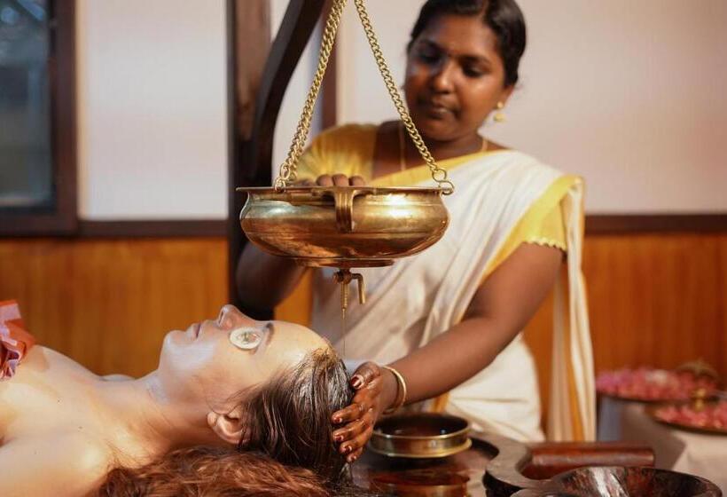 ホテル Munkudil Ayurveda & Yoga Retreat