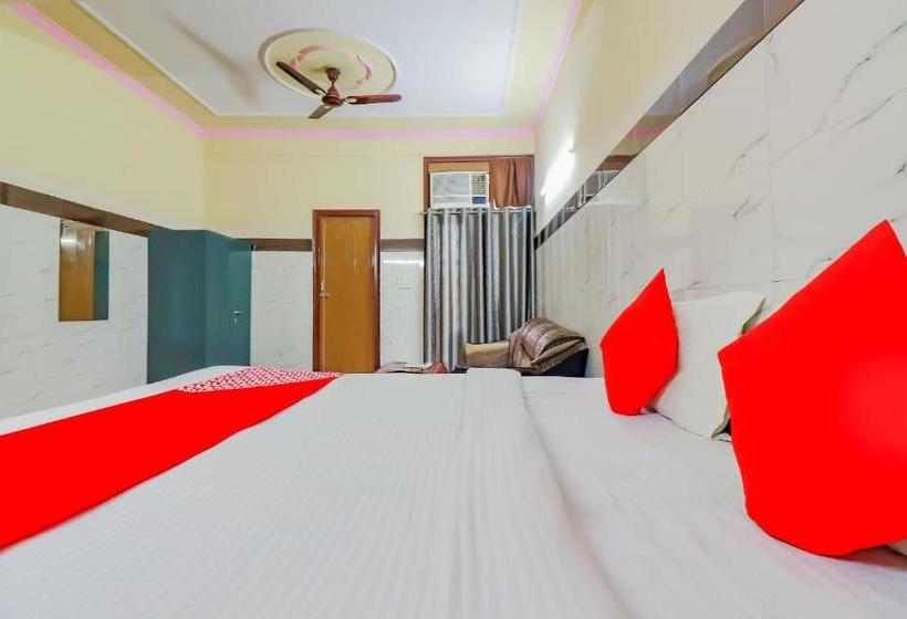 酒店 Oyo 77590 Vats