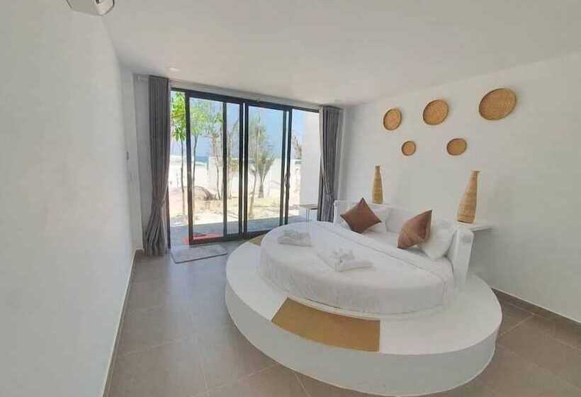 Luna Resort Koh Rong