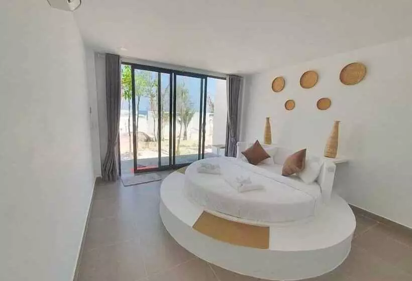 Luna Resort Koh Rong