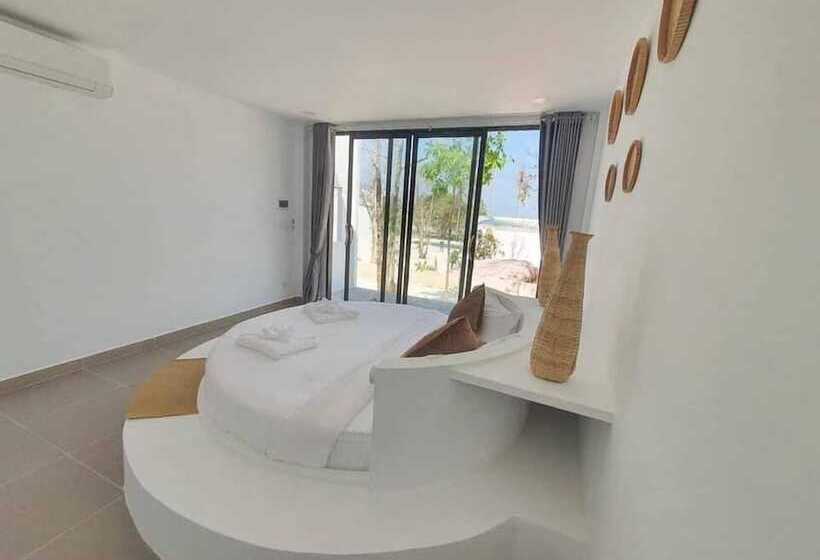 Luna Resort Koh Rong