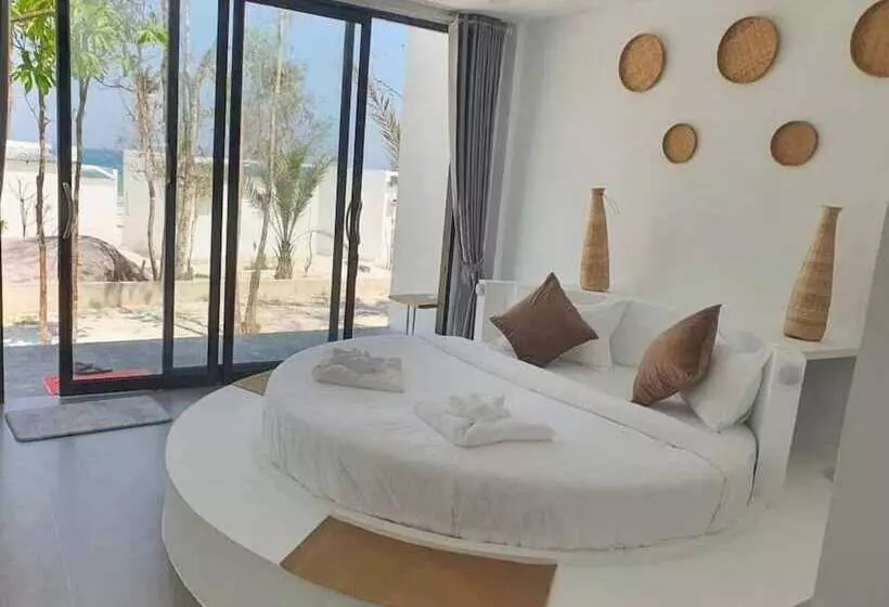 Luna Resort Koh Rong