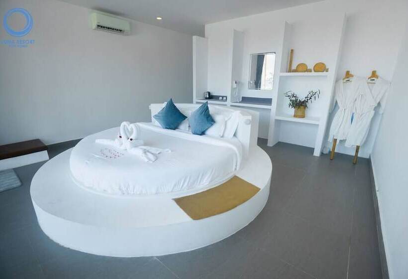 Luna Resort Koh Rong
