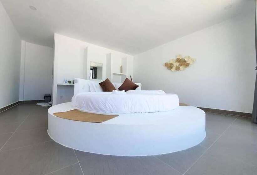 Luna Resort Koh Rong