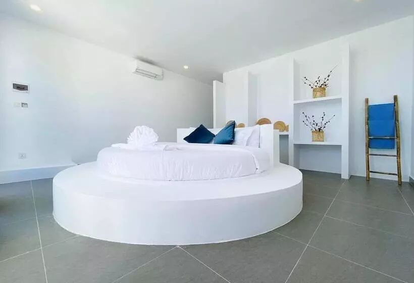 Luna Resort Koh Rong