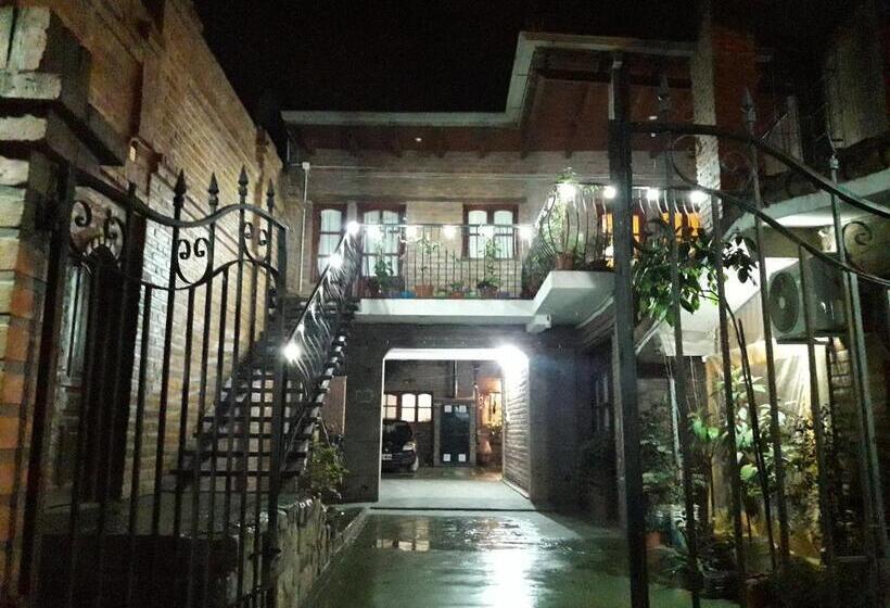 Hostel Alojamiento Los Amigos