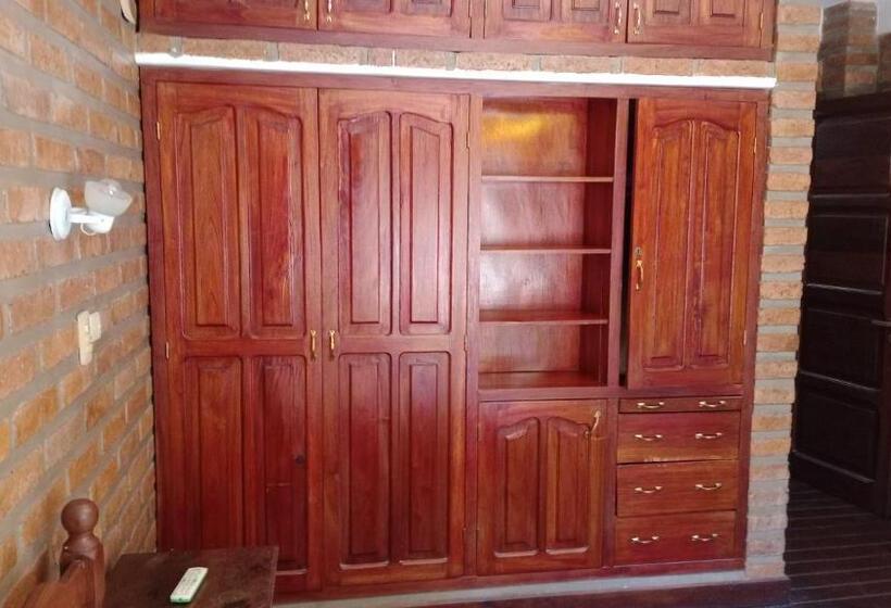 Hostel Alojamiento Los Amigos