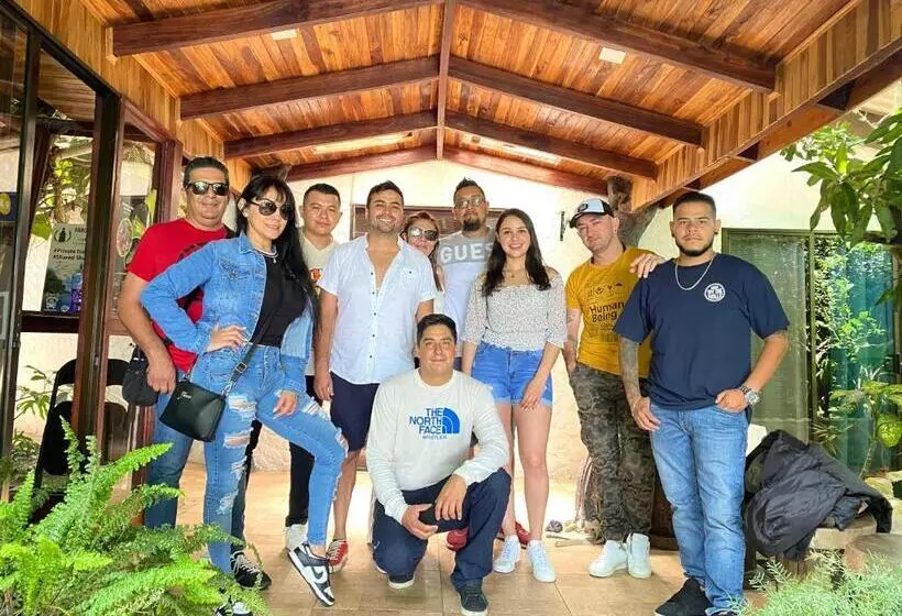 Aamiaismajoitus (B&B) Montefresco Boutique Hostel