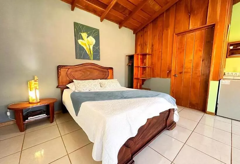 Aamiaismajoitus (B&B) Montefresco Boutique Hostel