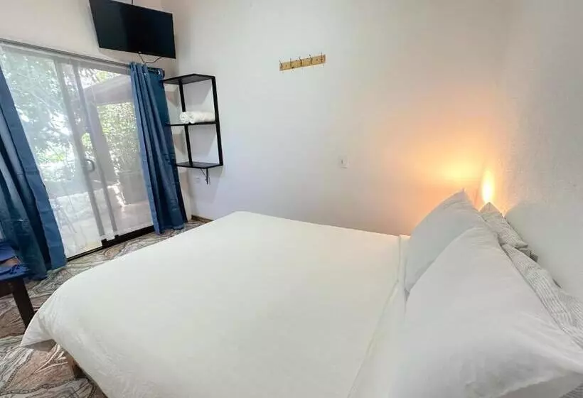 Aamiaismajoitus (B&B) Montefresco Boutique Hostel